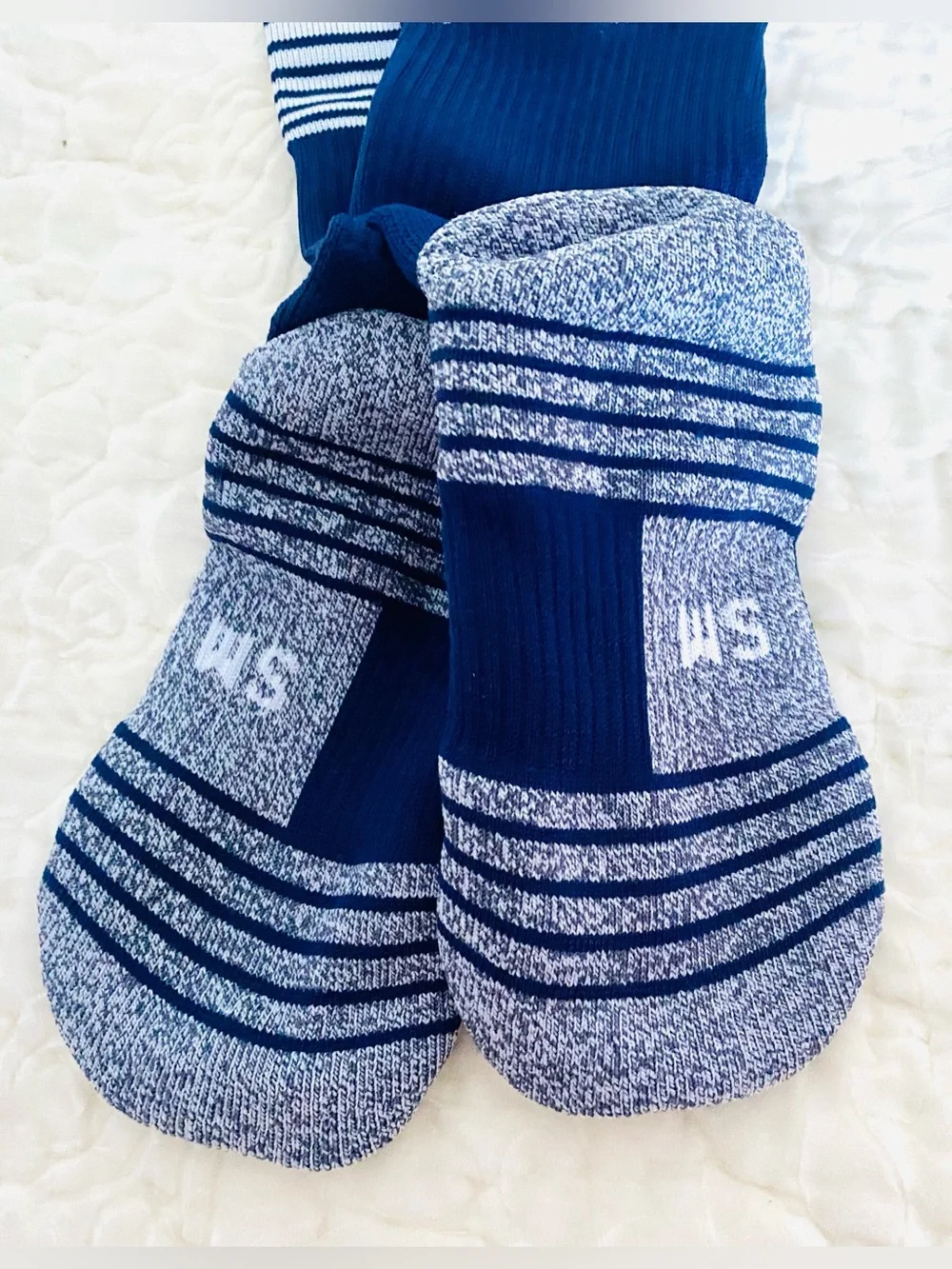 New⚽️Boys Adidas Blue Soccer Socks SZ S (Y)